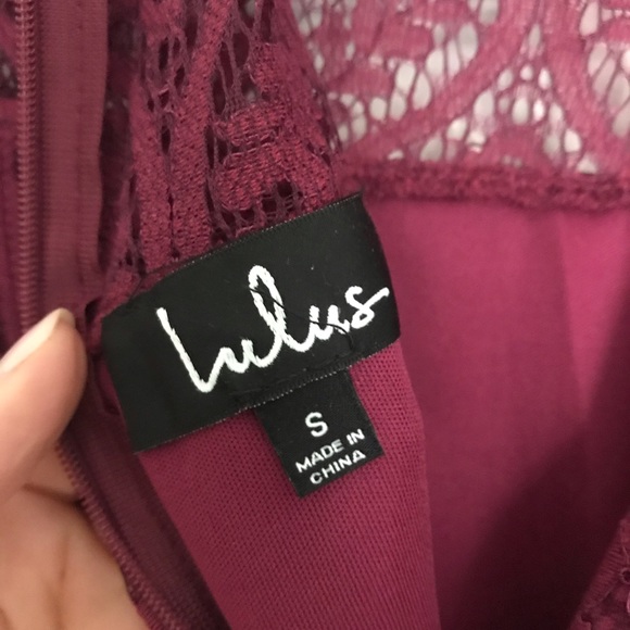 Lulus Lace Cranberry midi dress - Picture 3 of 4